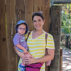 Meet your Posher, Sharon